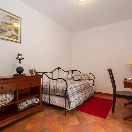 Ana, Spacious 5 Bedroom Retreat With Access To 2 Shared Pools Vila *